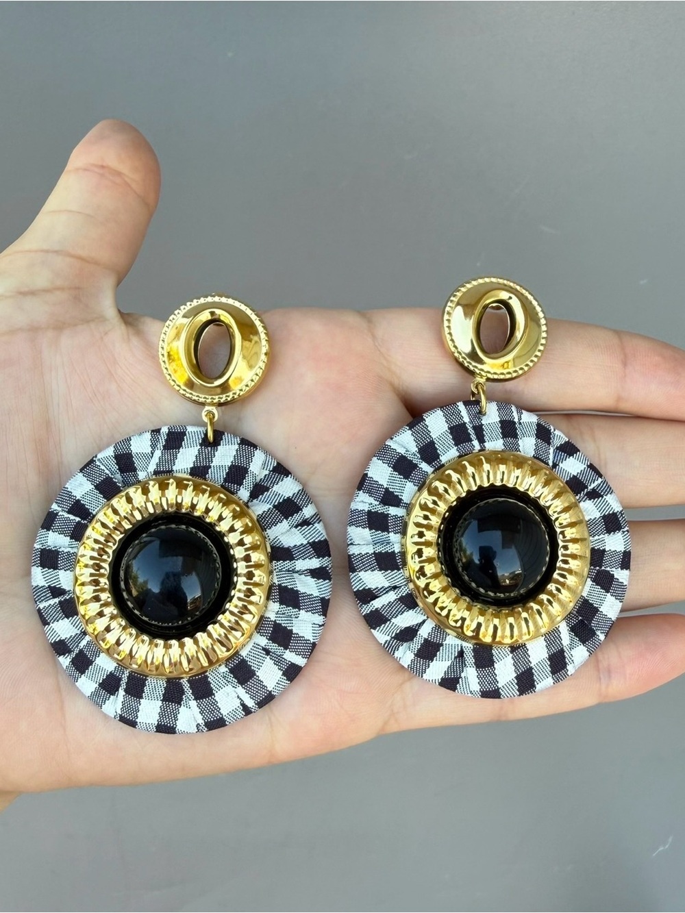 Black and Gold Circular Drop Earrings - Women Jewelry - Picture 3 of 4
